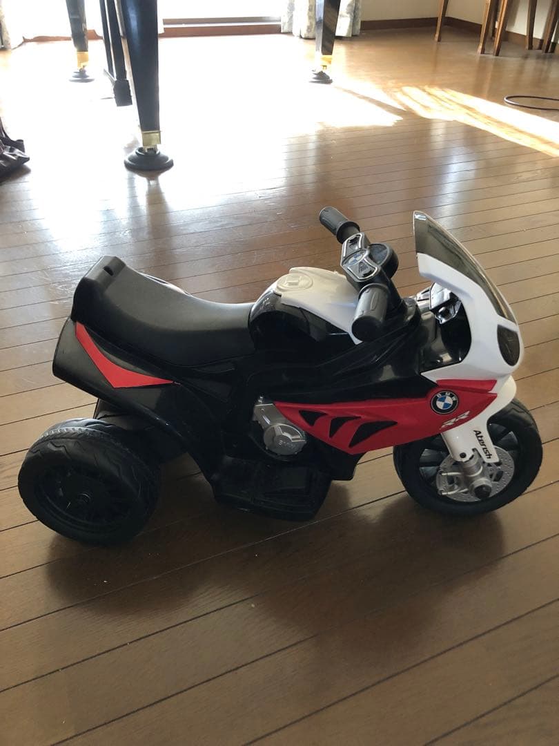 乗り物 BMW 男の子 バイク 電動 充電式