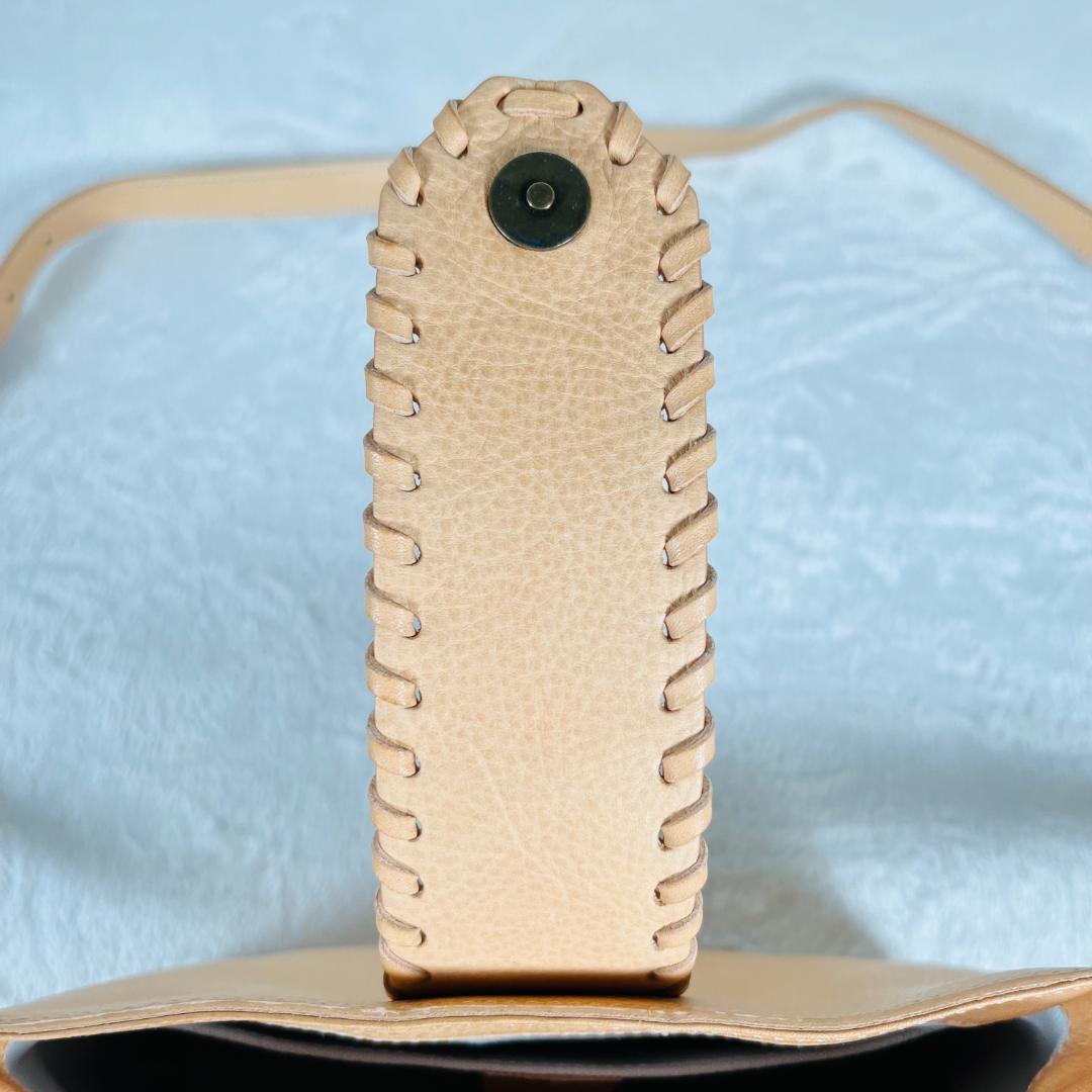 新品未使用 イルビゾンテ ショルダーバッグ ラ フィアバ クロスボディバッグ