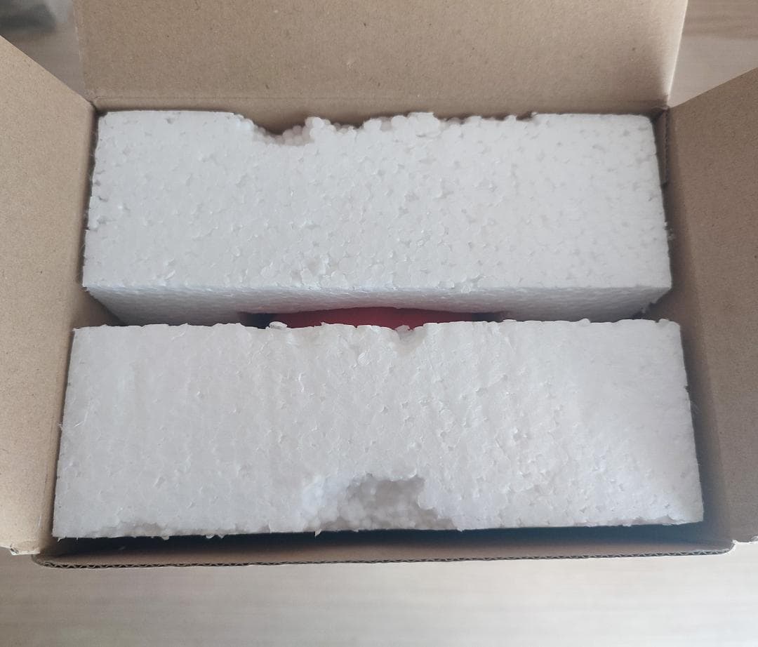 【未使用】 崖の上のポニョ　キャンディーポット　蓋付き菓子入れ　ジャー　ジブリ