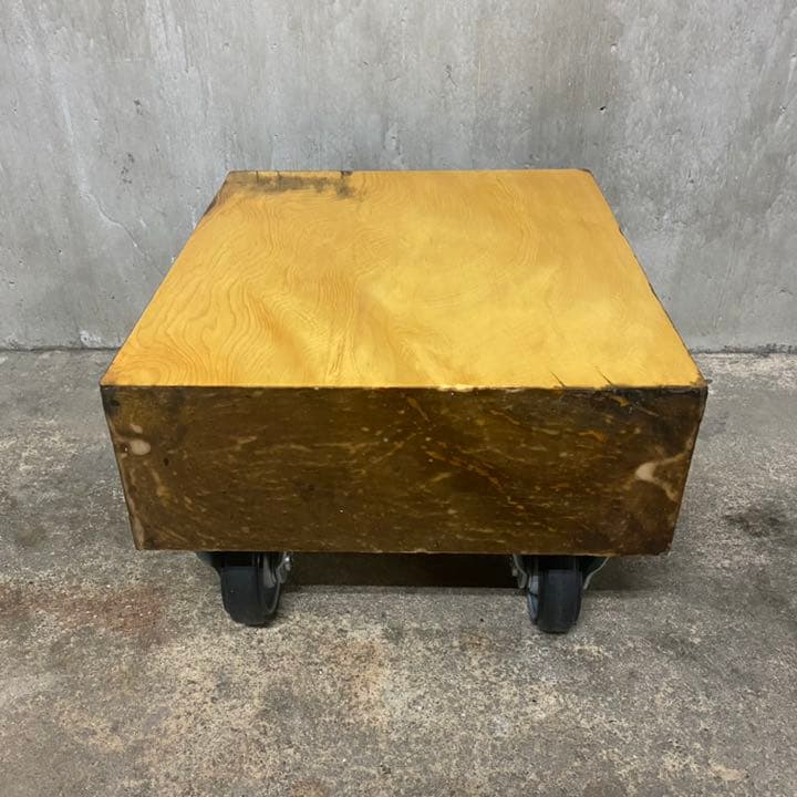 榧(カヤ)のコーヒーテーブル(B)