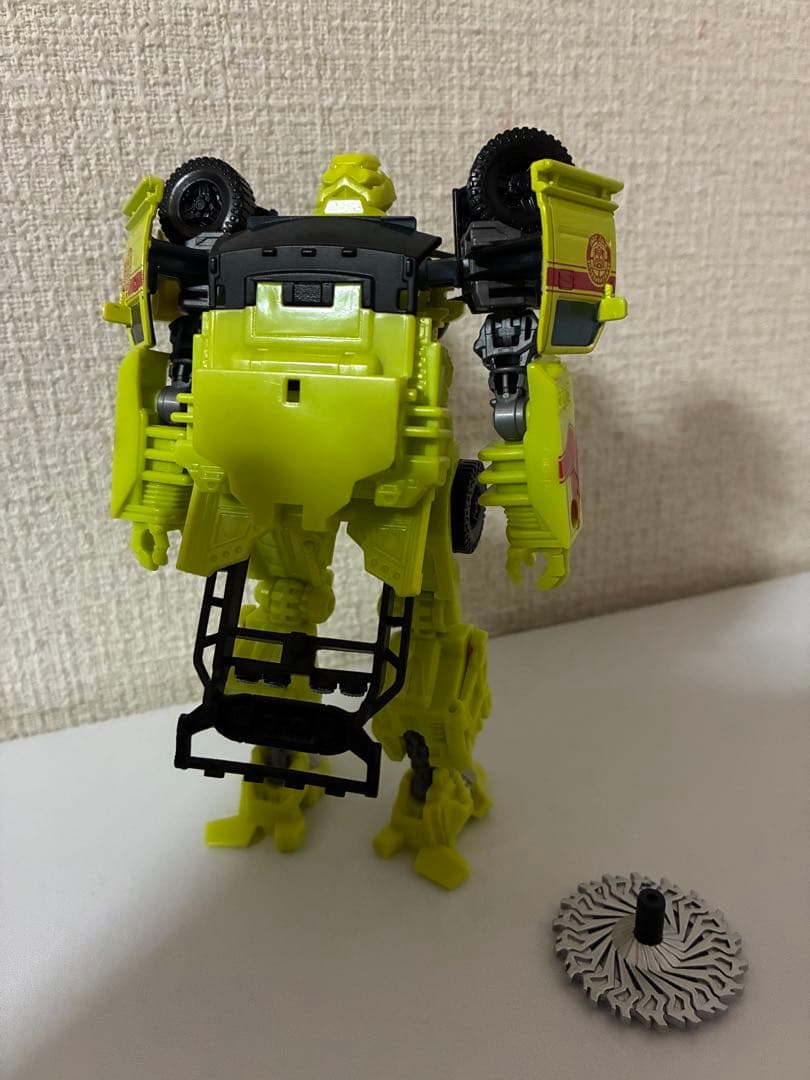 トランスフォーマー スタジオシリーズ ジャズ ラチェット