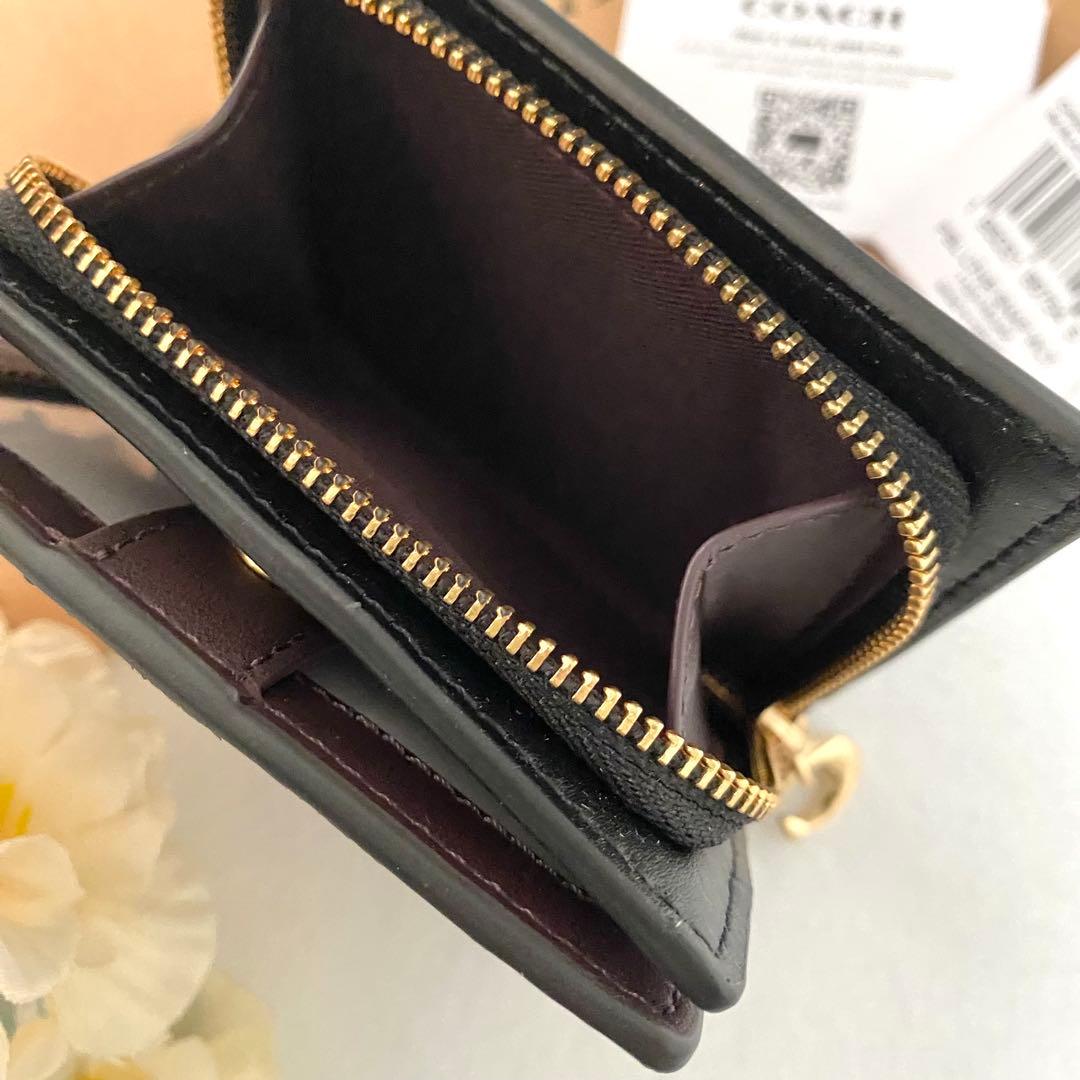 新品　正規品☆COACH コーチ　折り財布　ブラック　エナメル 二つ折り財布