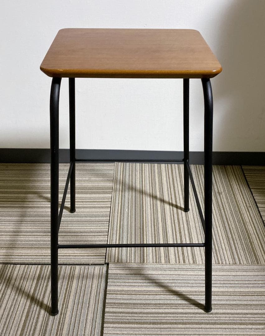 NITORI ウォールナット カウンターチェア ２脚セット サイドテーブル