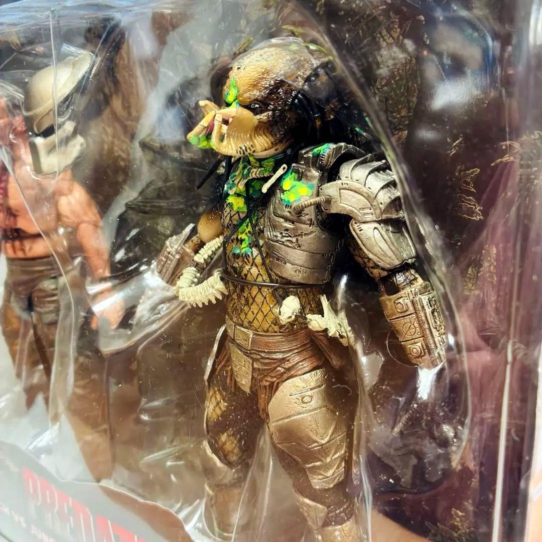 NECA プレデター フィギュア　ジャングルハンター　ダッチ　未開封　豆魚雷