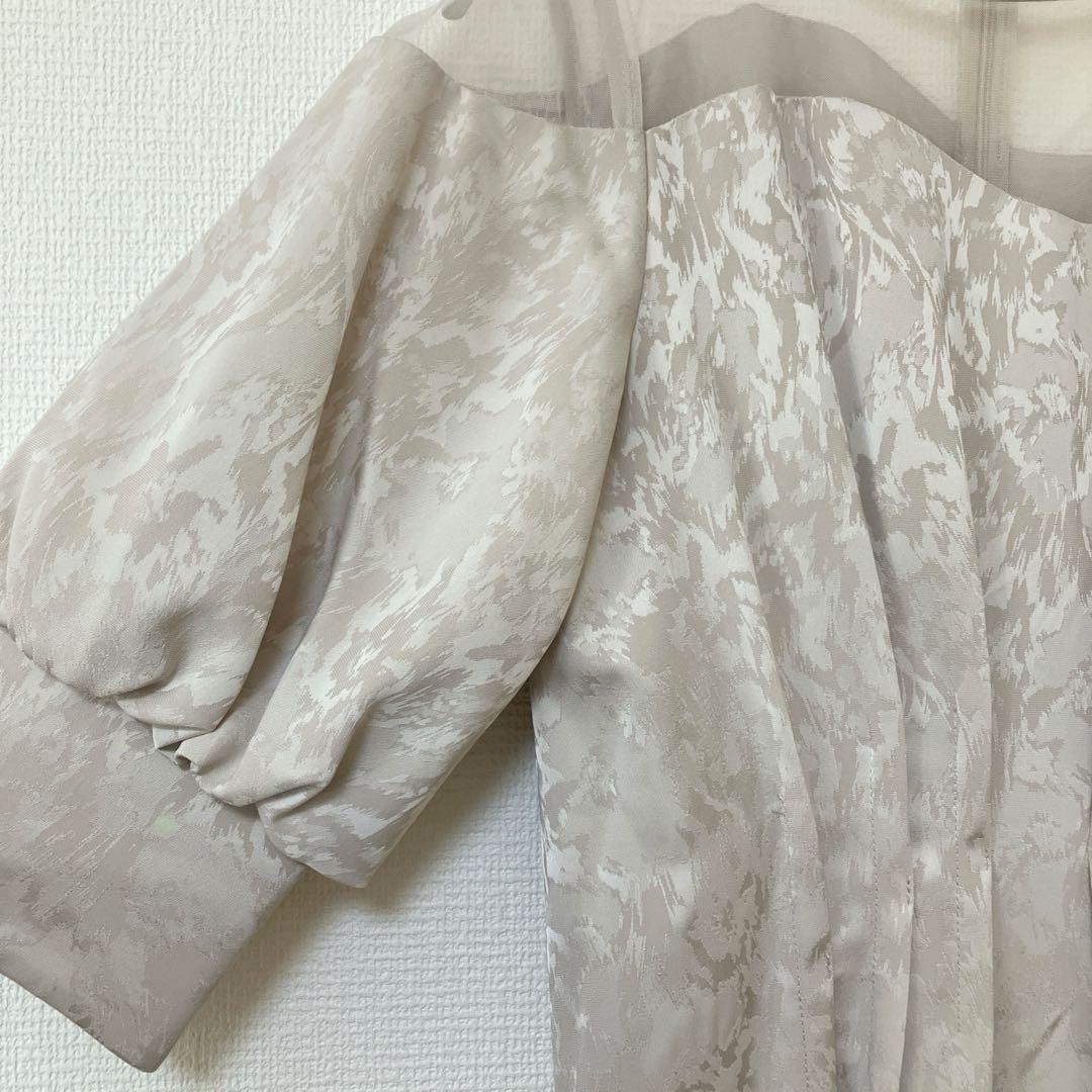 人気　美品　エトル　ミアンダリングウエストタックフレアドレス　ベージュ　M