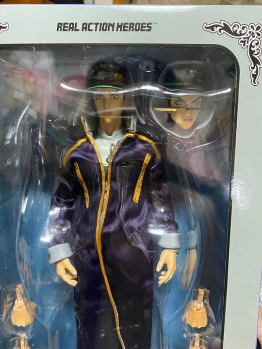 ワンフェス　メディコムトイ　空条承太郎　6部