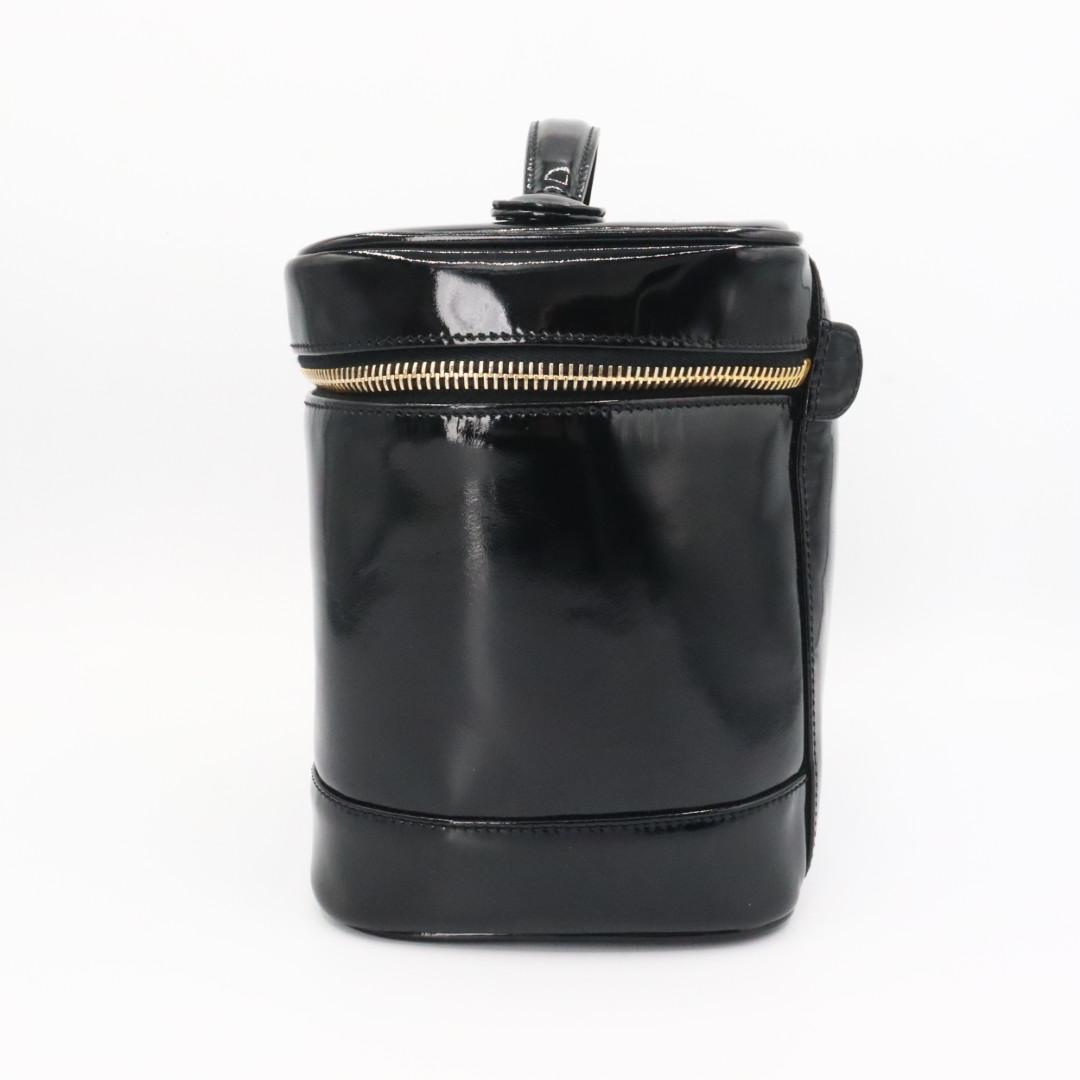 美品　シャネル　エナメル　ココマーク　バニティバッグ　ブラック