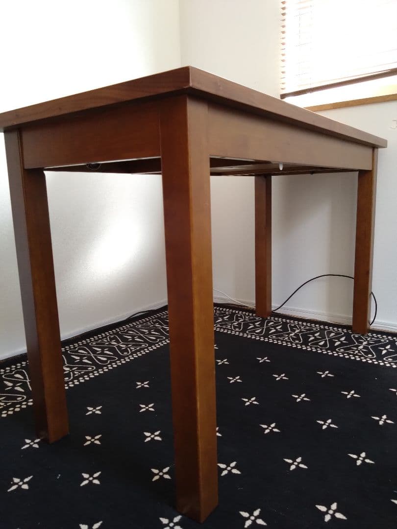 木製長方形デスク　学習机　勉強机　天然木　ウォルナット　茶色　ブラウン　おしゃれ