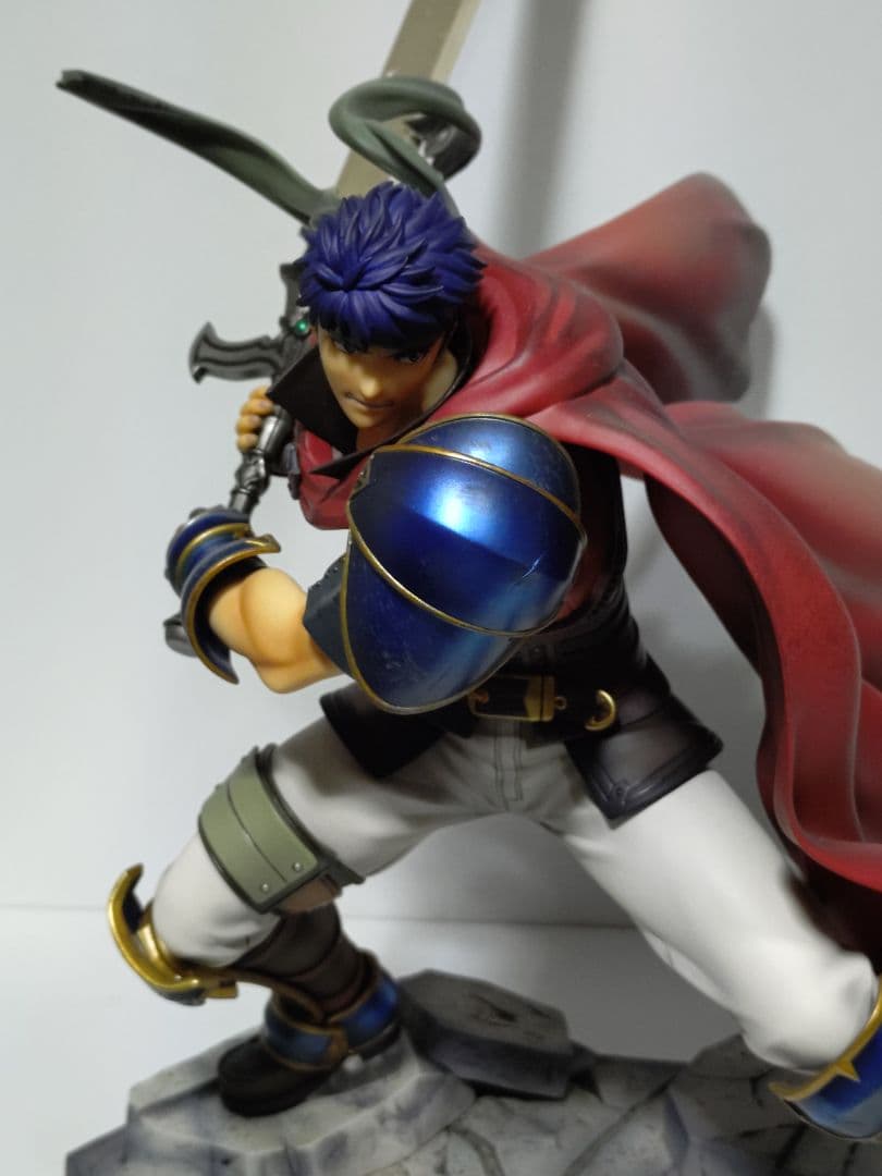 開封品 ファイアーエムブレム アイク 1/7フィギュア フィギュア