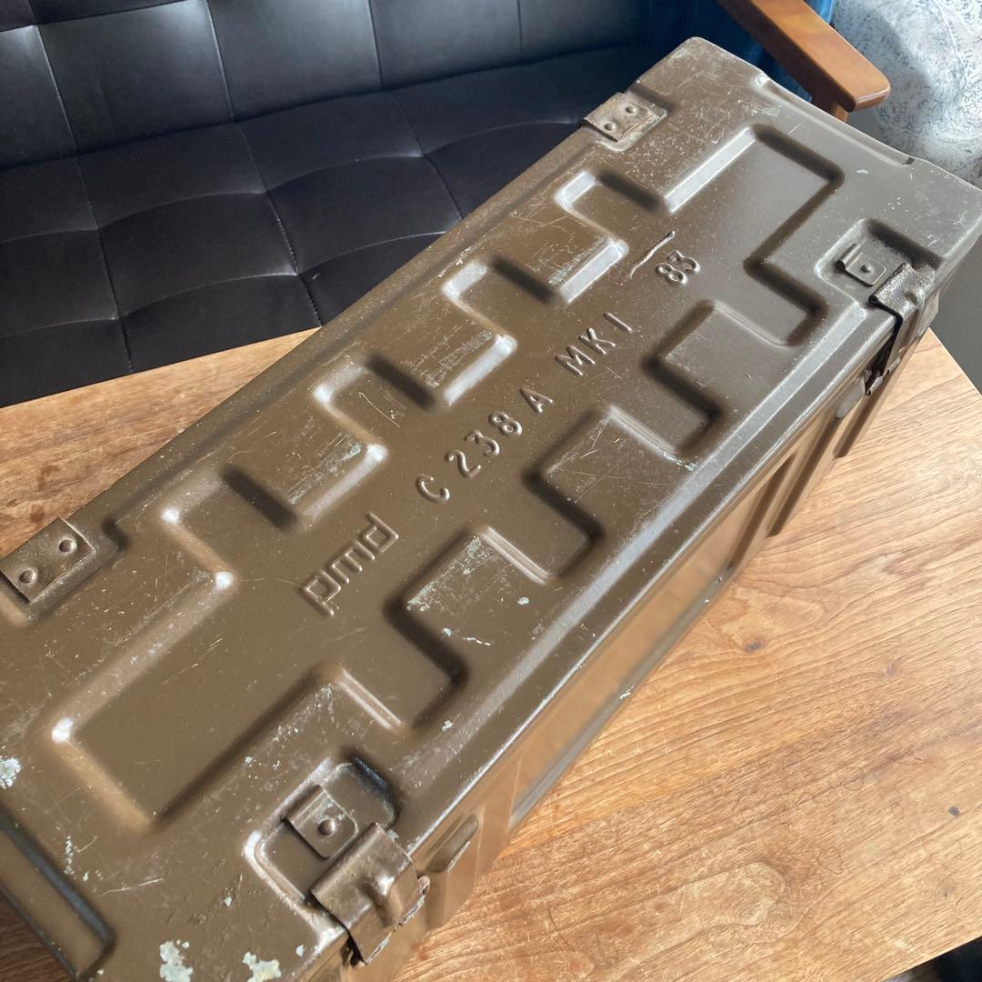 ミリタリーボックス イギリス軍 アンモ缶 弾薬かケース ギアケース お