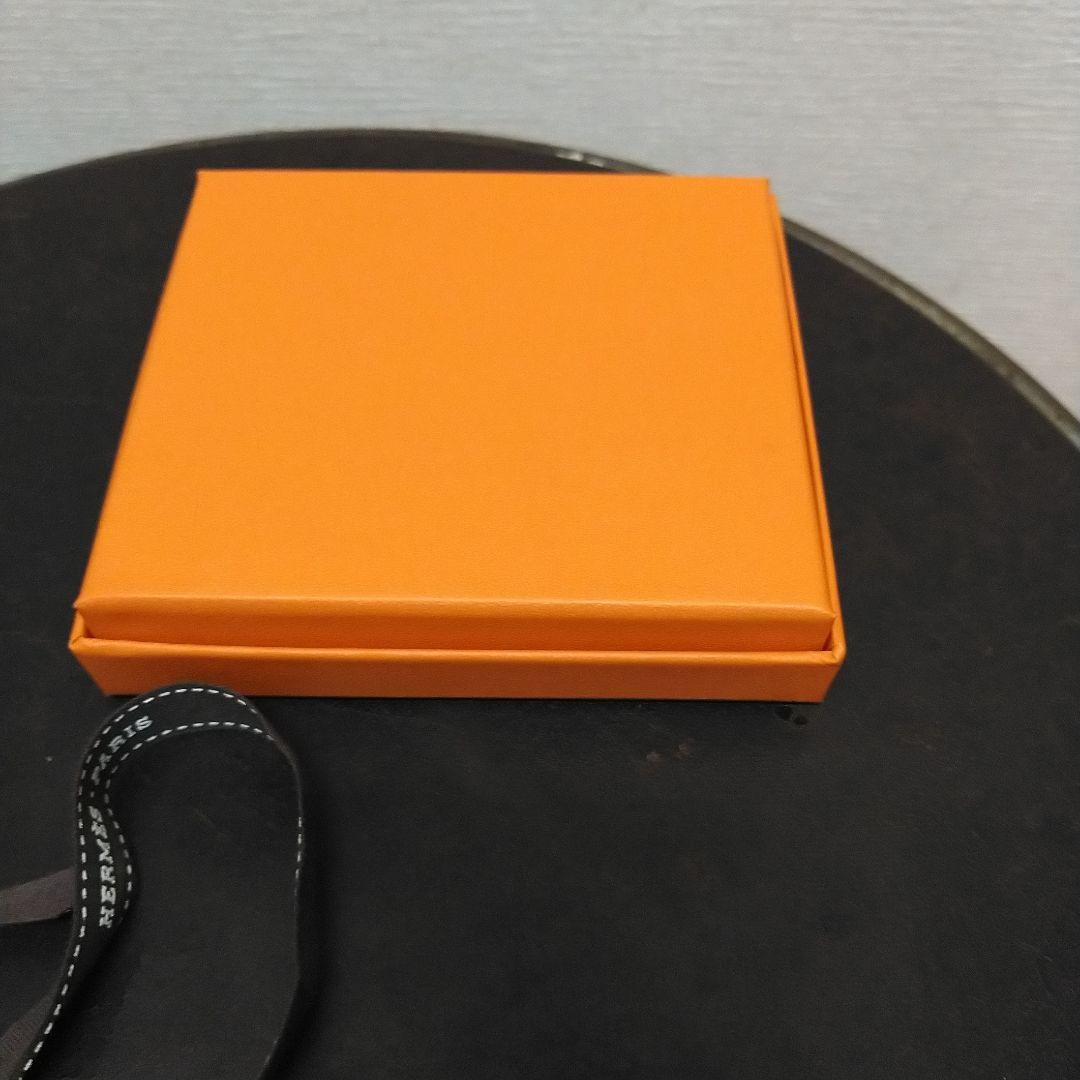 HERMES エルメス バスティア エトゥープ ケース 2025年