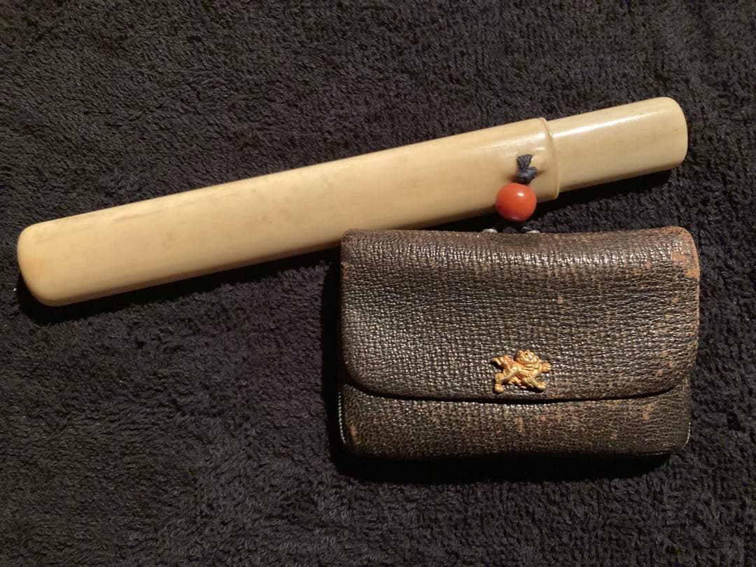 漆器 金箔 松と紅葉 蒔絵 梨地 小箱 小物入れ 時代物