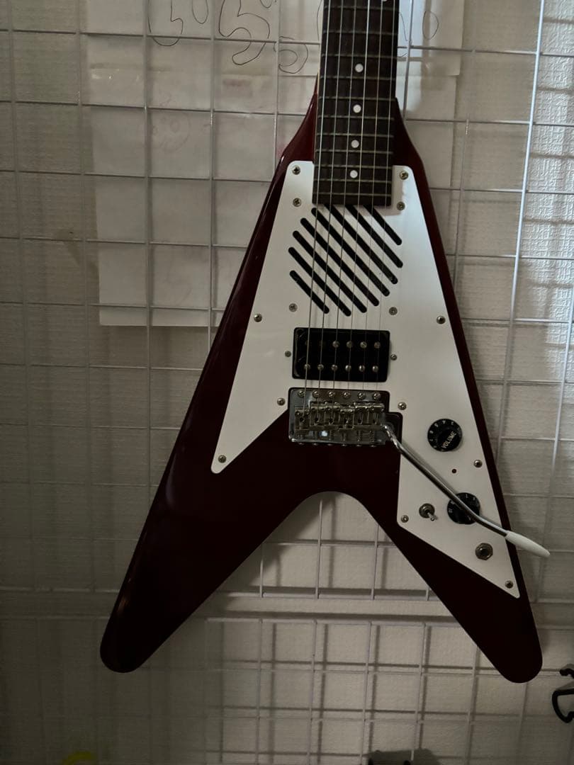 グレコ フライングV アンプ内蔵内蔵ギター