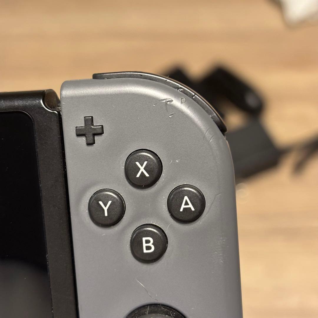 【値下げ】Nintendo Switch 本体 グレー 2020年製