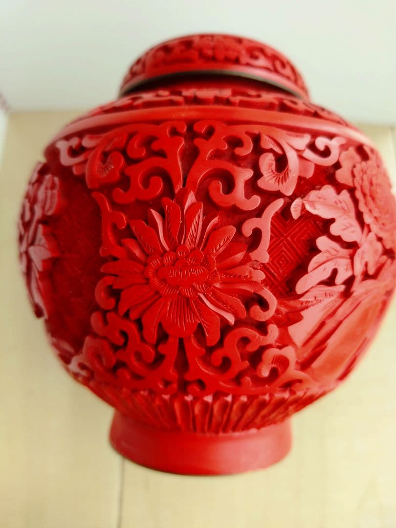 中国堆朱 壺 骨董品