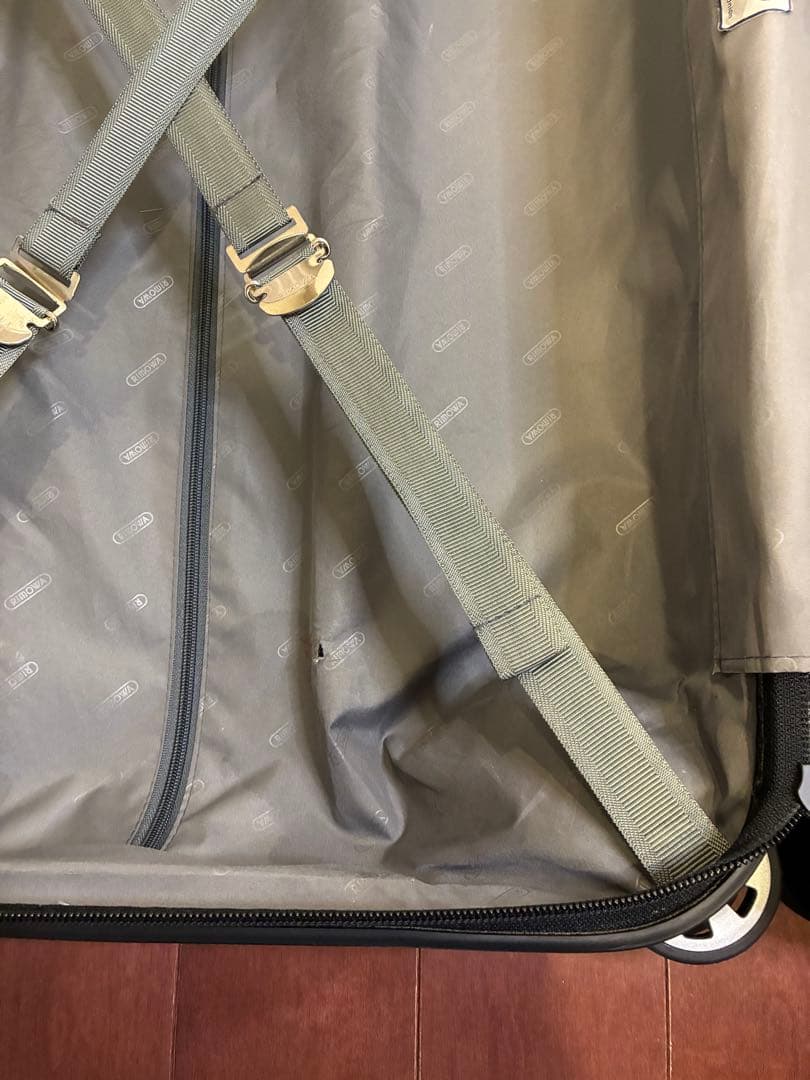 値下げ【訳あり】RIMOWA SALSA 4輪 シルバー 約63L - メルカリ