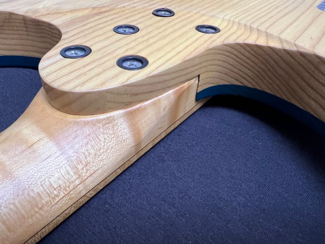 [美品] NK Guitar W-T 01 ヘッドレス ギター