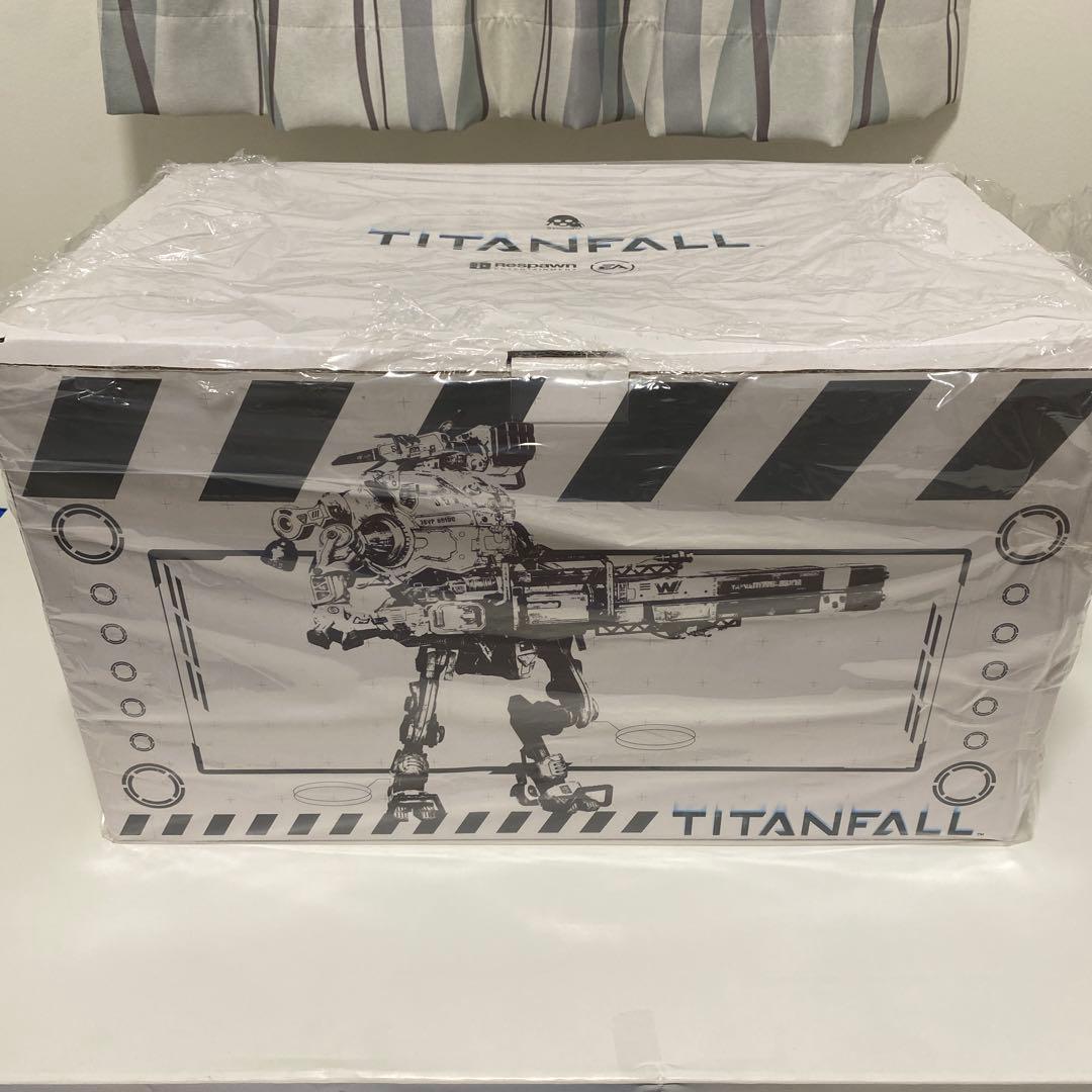 Titanfall タイタンフォール ストライダー フィギュア 廃盤品 TITANFALL STRYDER (タイタンフォール ストライダー)