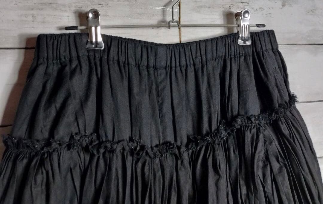 トリココムデギャルソン キュロット クロップド丈パンツ フリル アシンメトリー