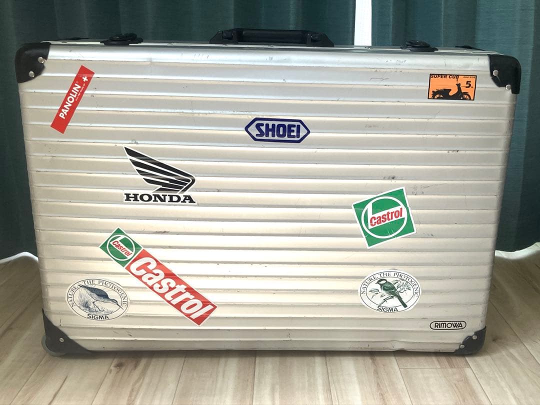 M*8様 RIMOWA アルミニウム製キャリーケース 2輪 約50リッター ビン