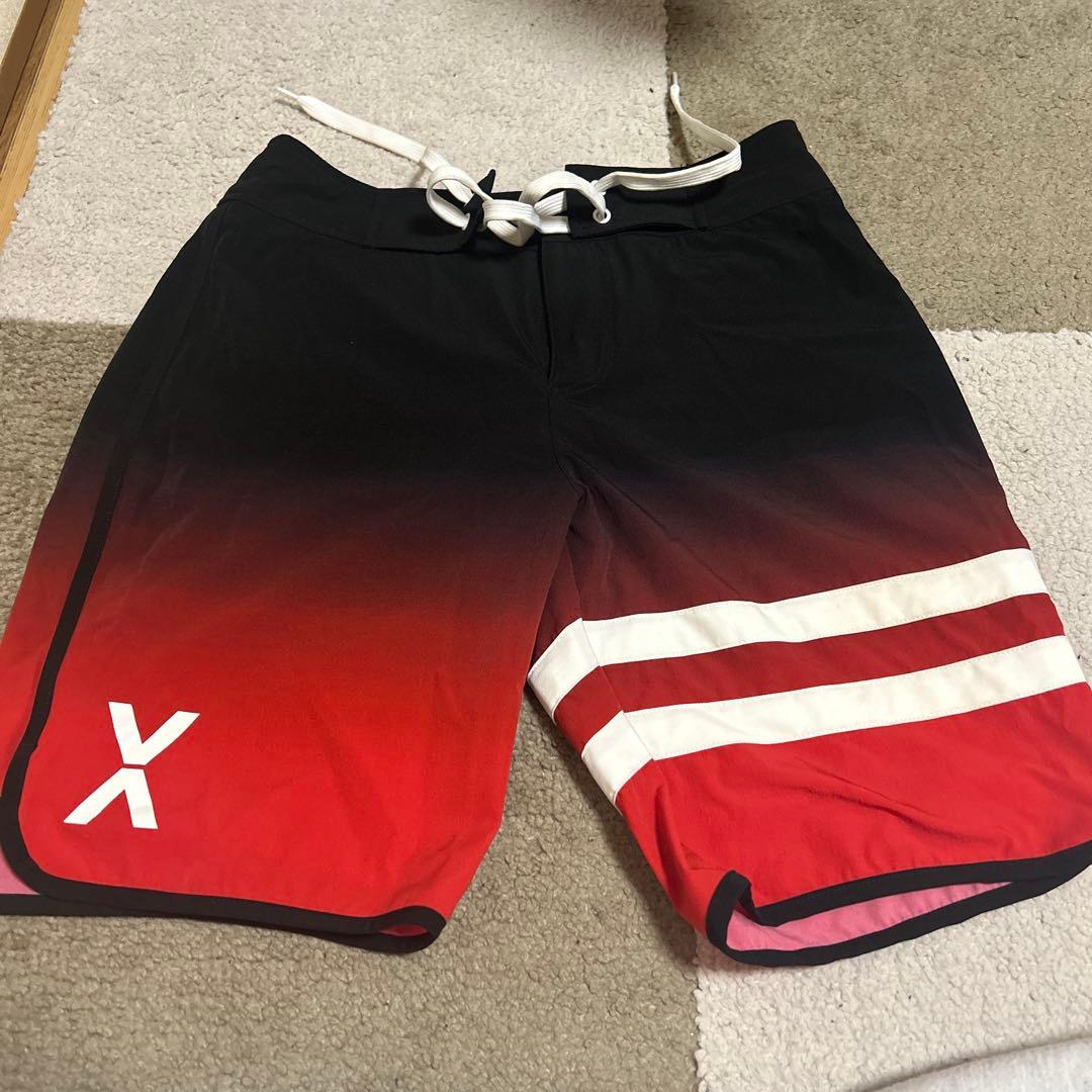 VEATM サーフパンツ赤Sサイズ