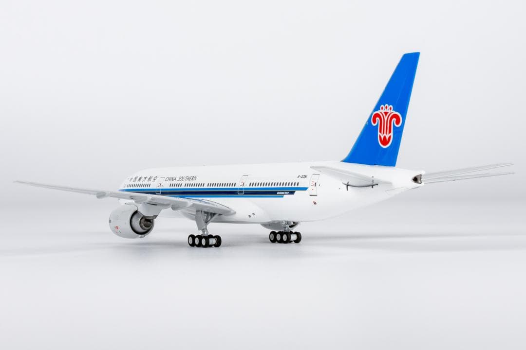 中国南方航空 777-200 B-2051 1/400 - メルカリ
