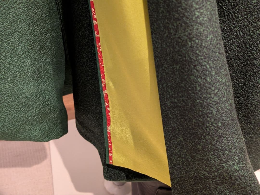 振袖フルセット 身丈165裄69.5 色無地 緑 三つ紋 逸品 - メルカリ