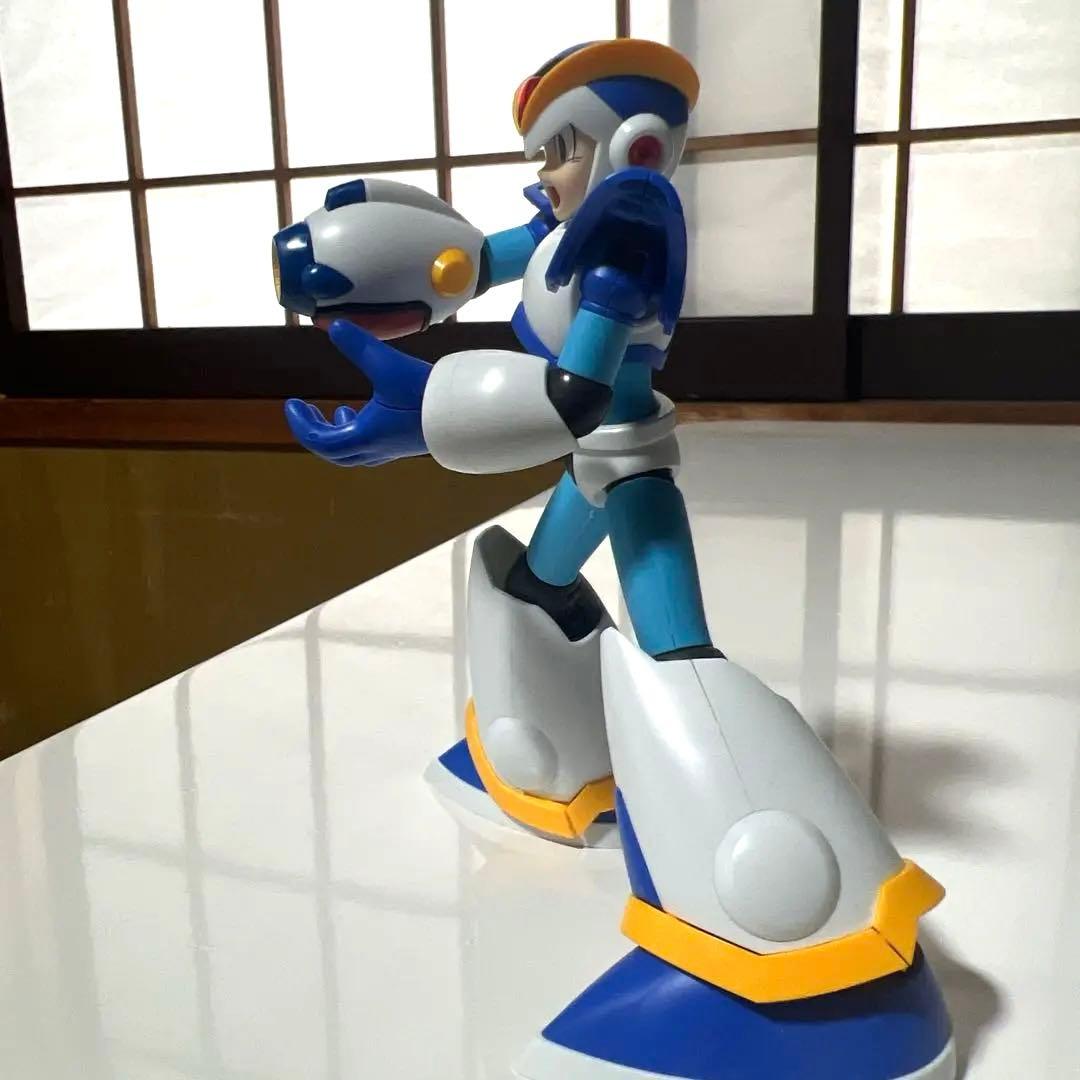 【組立済】ロックマン コトブキヤ X エックス フルアーマー