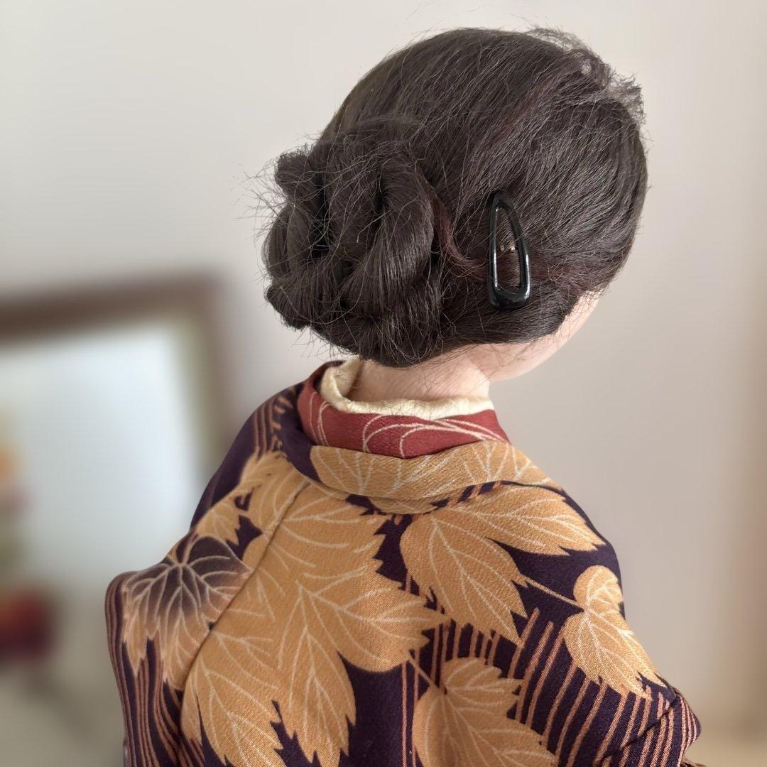 ⑬和服の人形（紫・赤模様）