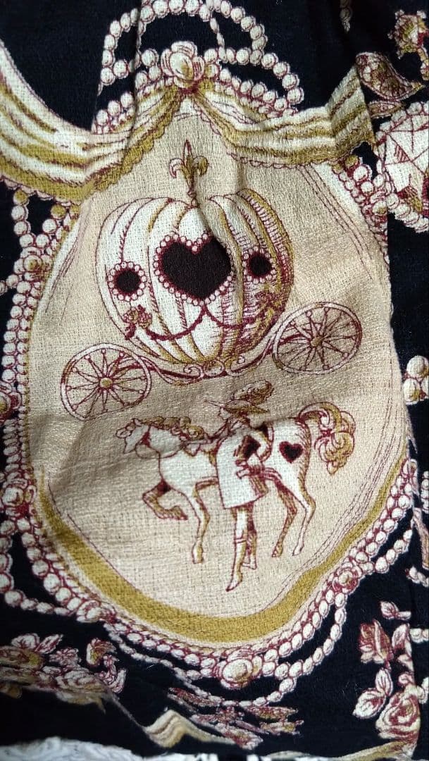 BABY,THE STARS SHINE BRIGHT　シンデレラ柄　スカート