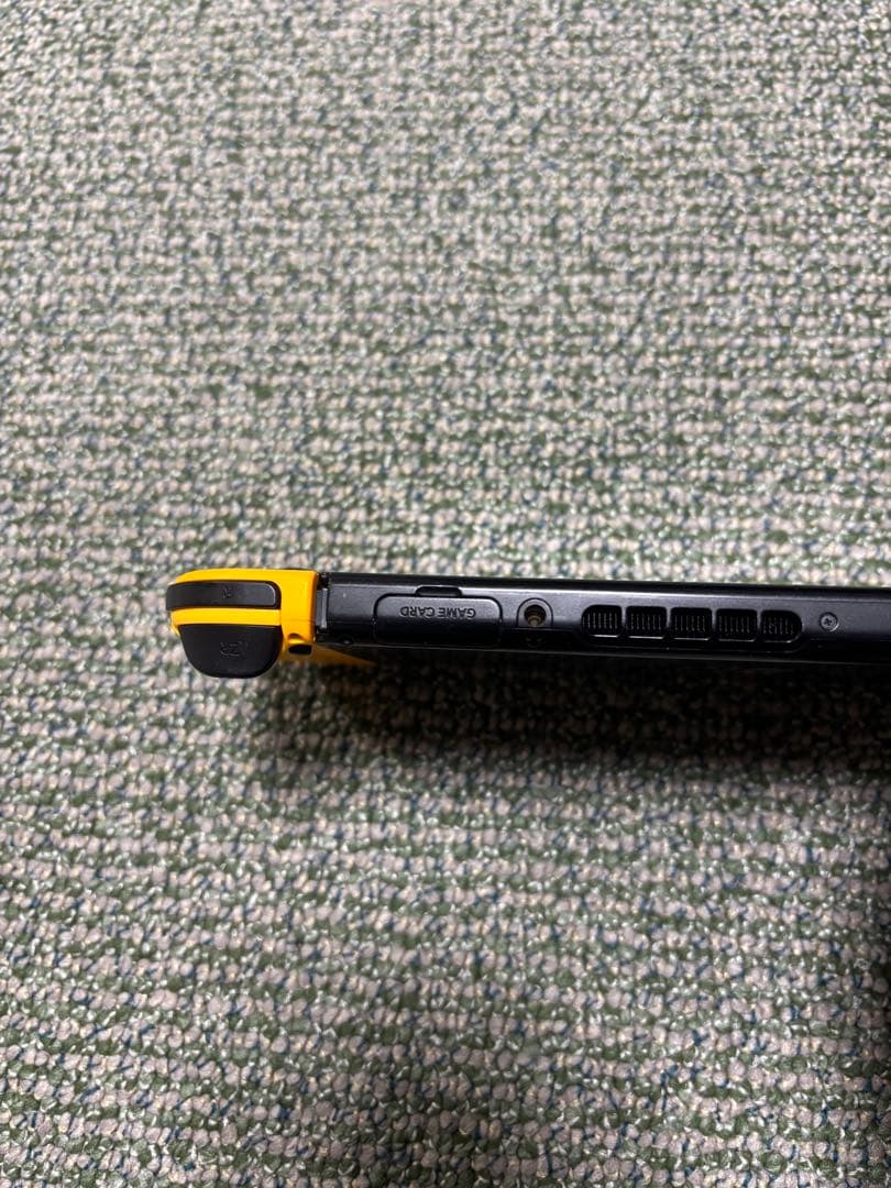 Nintendo Switch 本体 紫と黄色ジョイコン