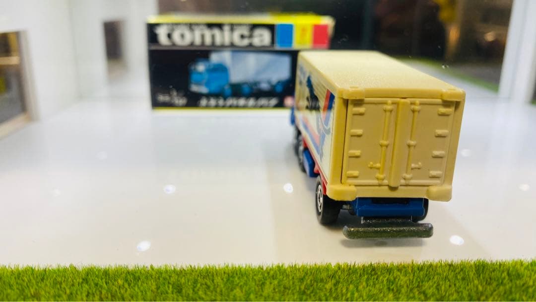 【超レア】トミカ黒箱 7-2-7 ふそうパネルバン RACING TEAM