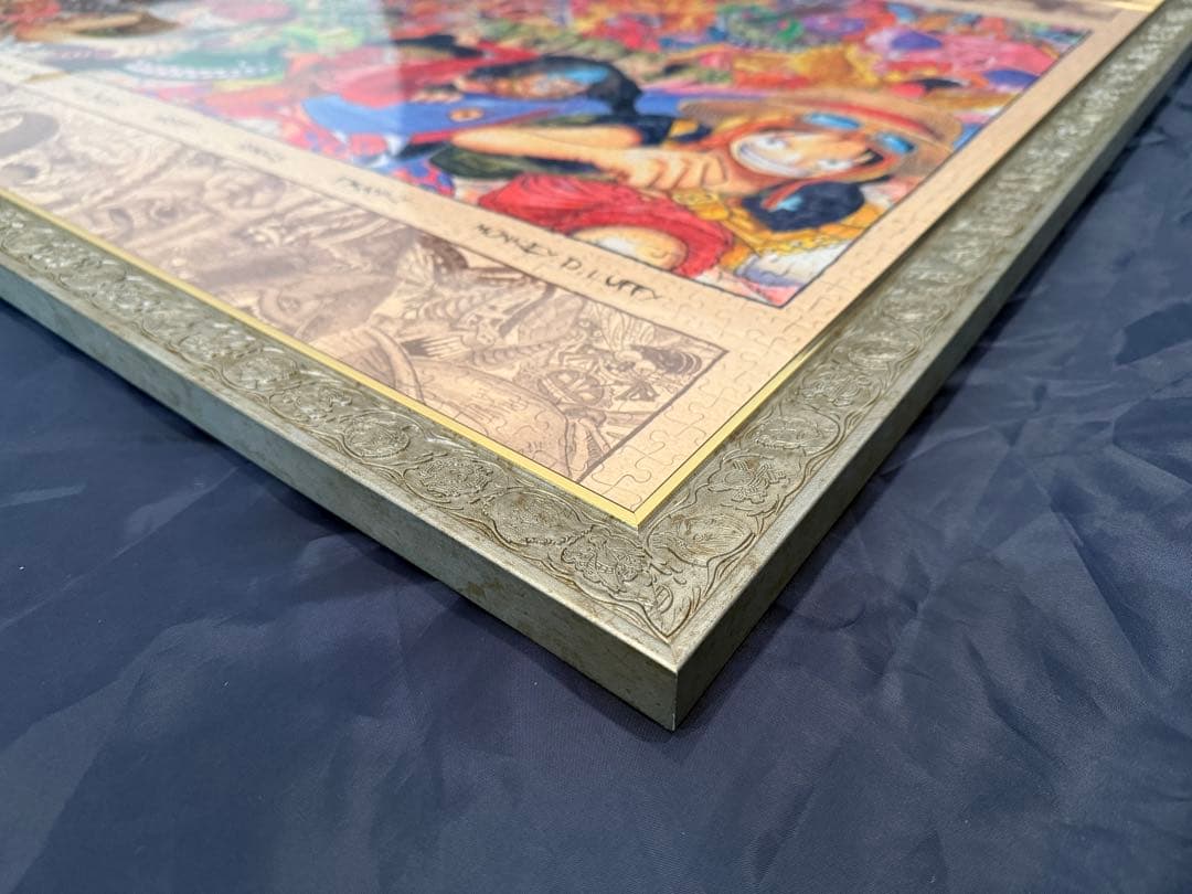 廃盤パズル 2000ピース ONE PIECE ワンピース ストロングワールド