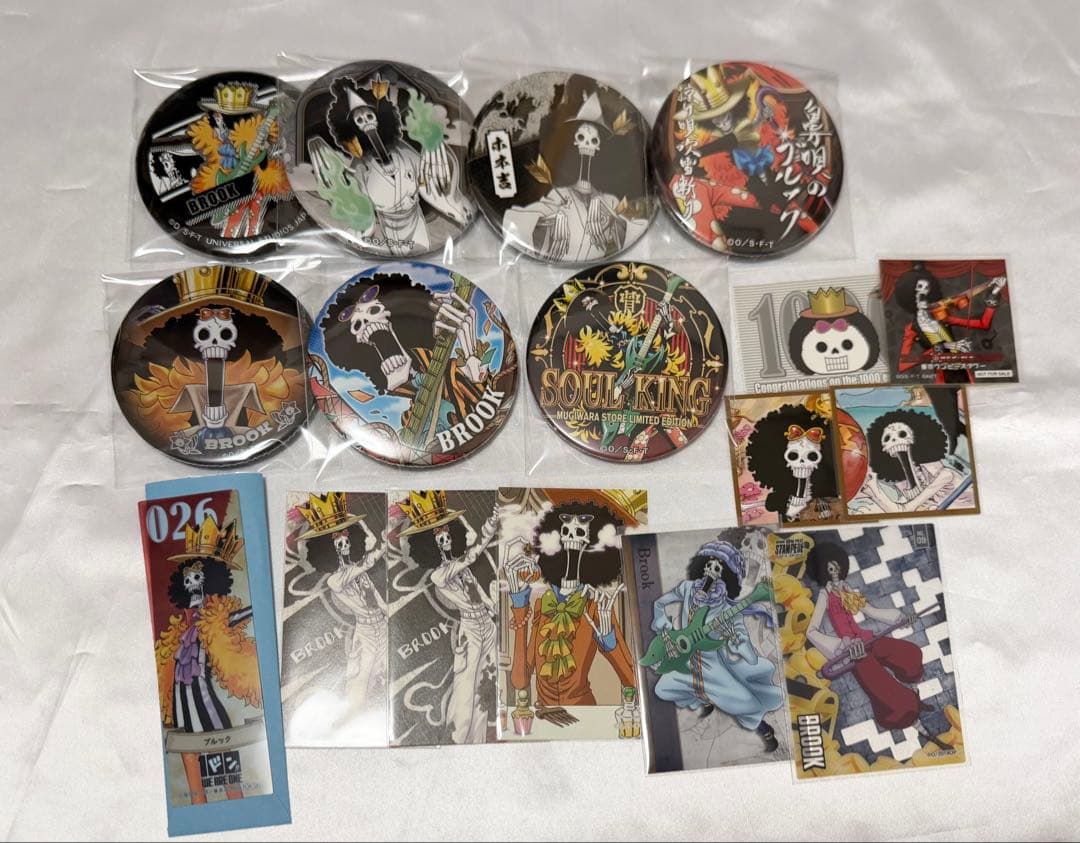 ONEPIECE ブルック 缶バッジ ステッカー - メルカリ