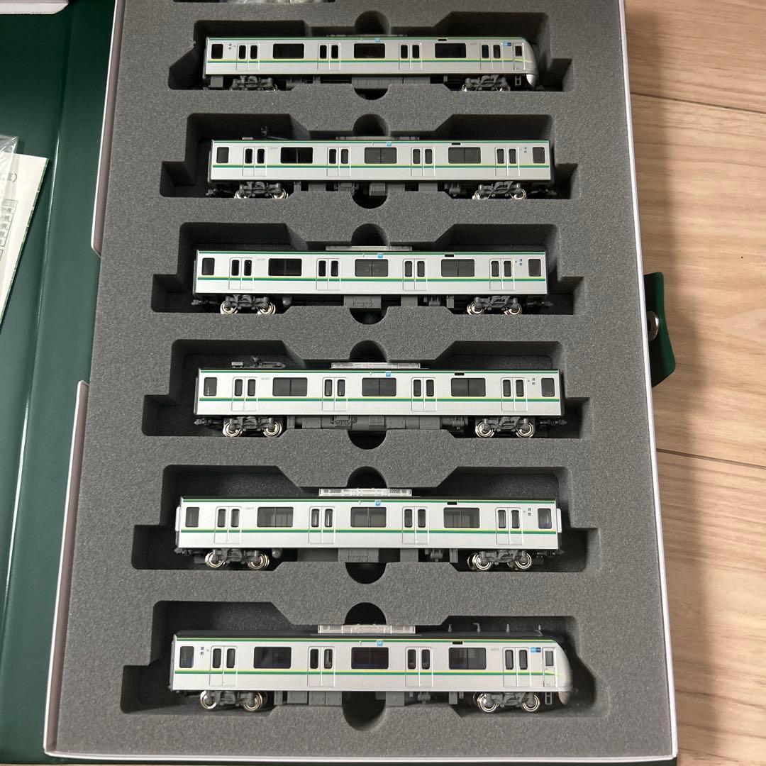 KATO 東京メトロ千代田線16000系 6両基本セット