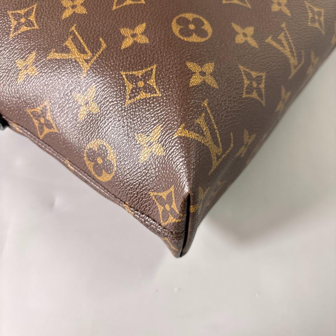 極美品 ルイヴィトン モノグラム マカサー ポルトドキュマン M54019