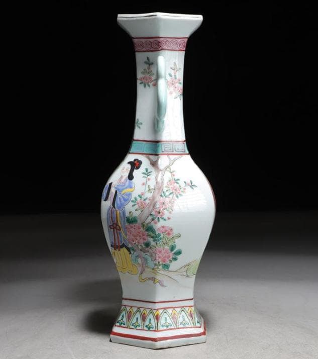 中国美術 景德鎮 花瓶 花器 花入 大清乾隆年製 六角 双耳 合箱 骨董品