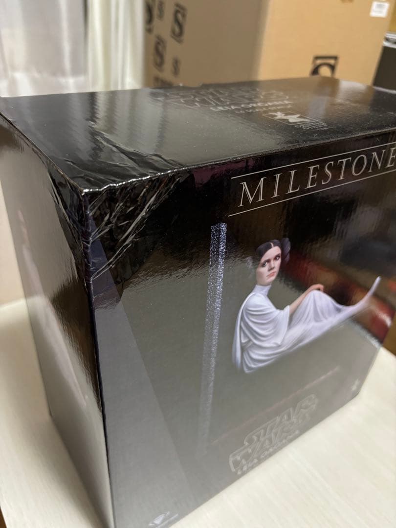 ジェントルジャイアント スターウォーズ 1/6 レイア スタチュー