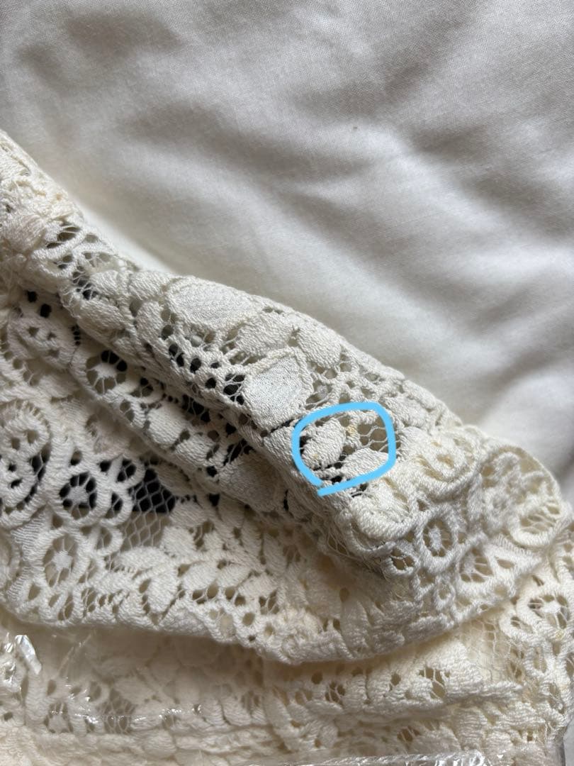 レース切り替えロングウエディングドレス　9号