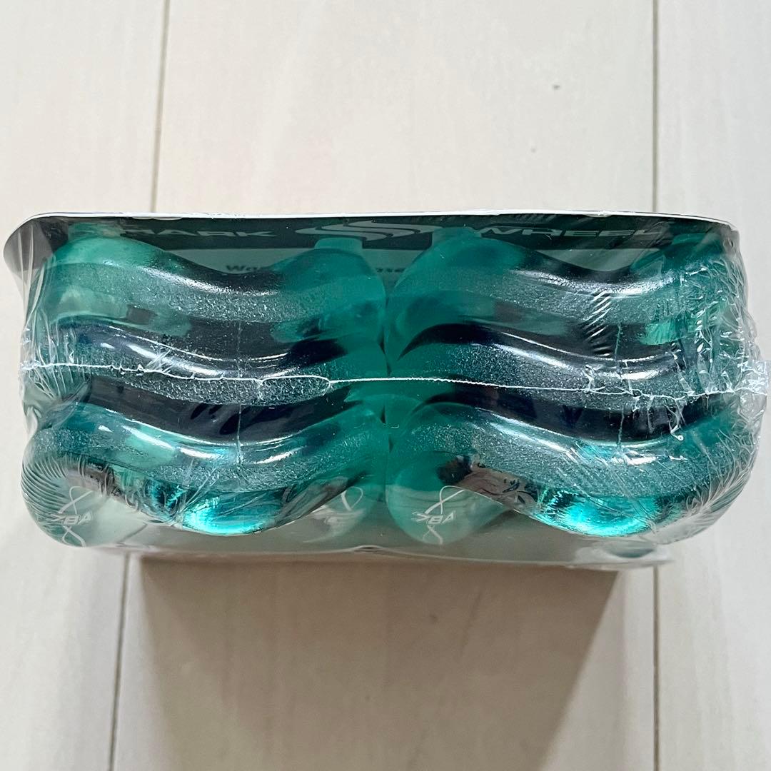 22☆新品 未開封☆ シャークウィール 72mm 78a クリア グリーン