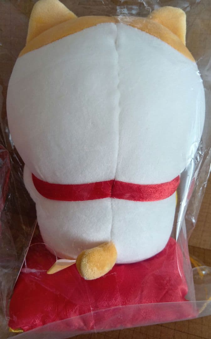 こ*ね様 招福ハチワレぬいぐるみ　＆　ちいかわ当選品　ネスカフェマグカップ　入手