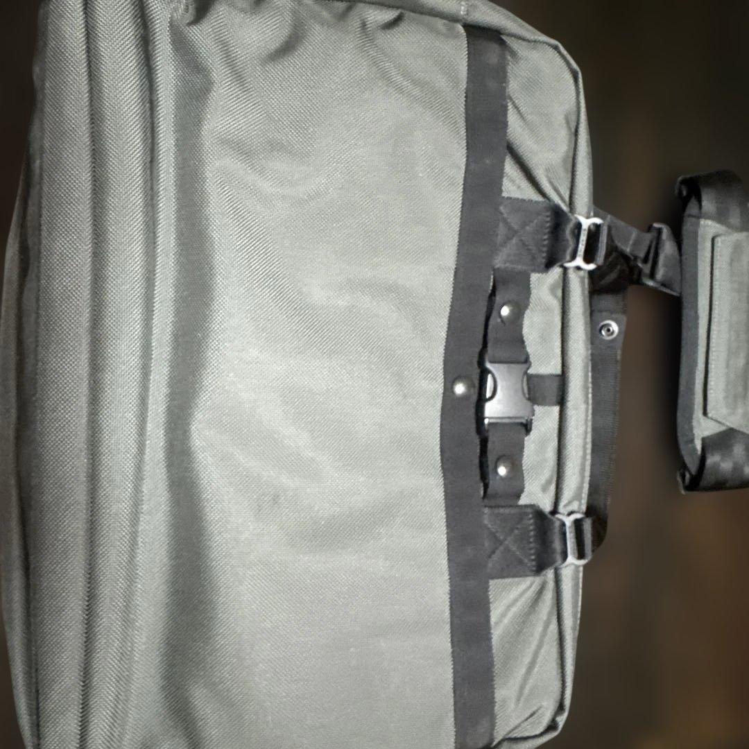 BRIEFING B4 OVER TRIP オーバートリップ ほぼ未使用