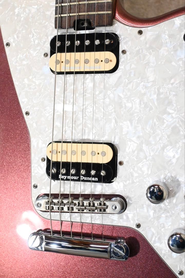 Seed Rutile 真鍋吉明 model the pillows Sago