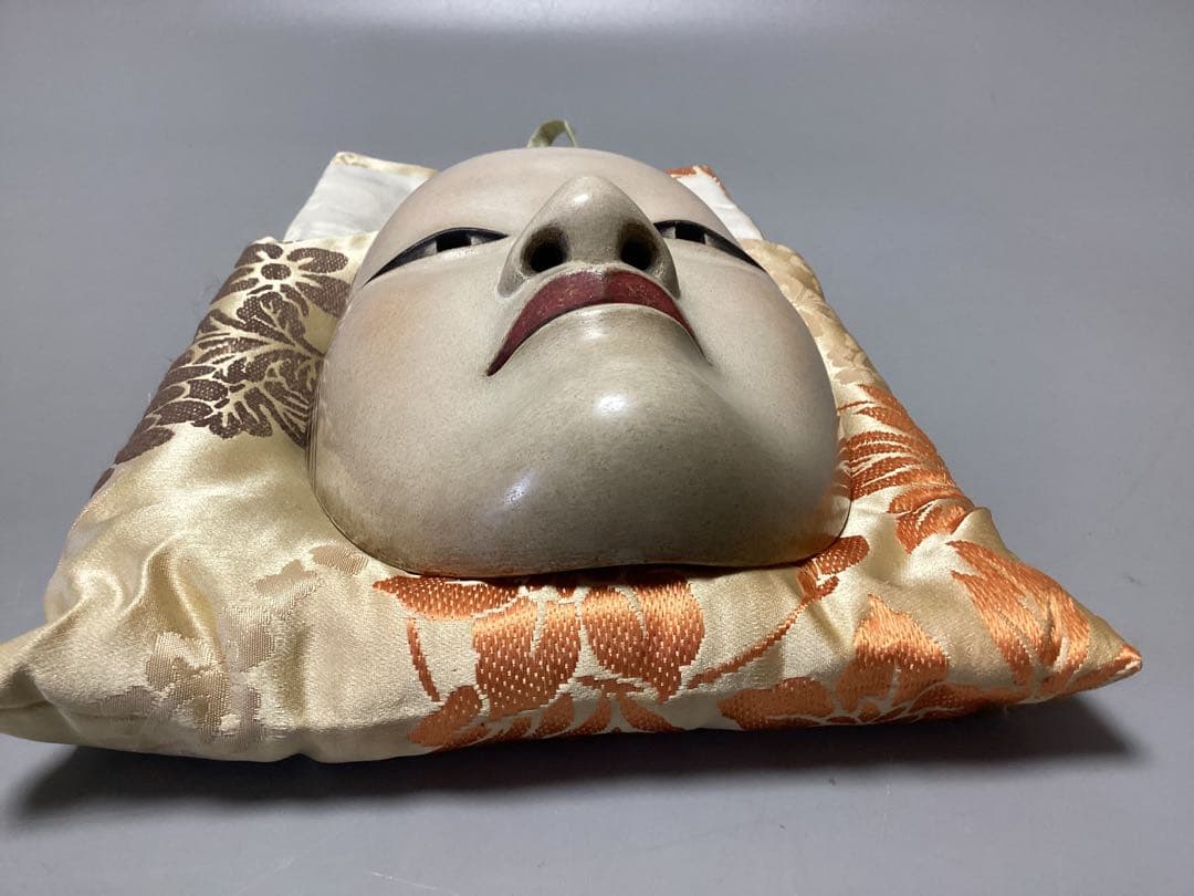 能面 能面師『堀安右衛門』作 増女 共箱 委託品 売り切り