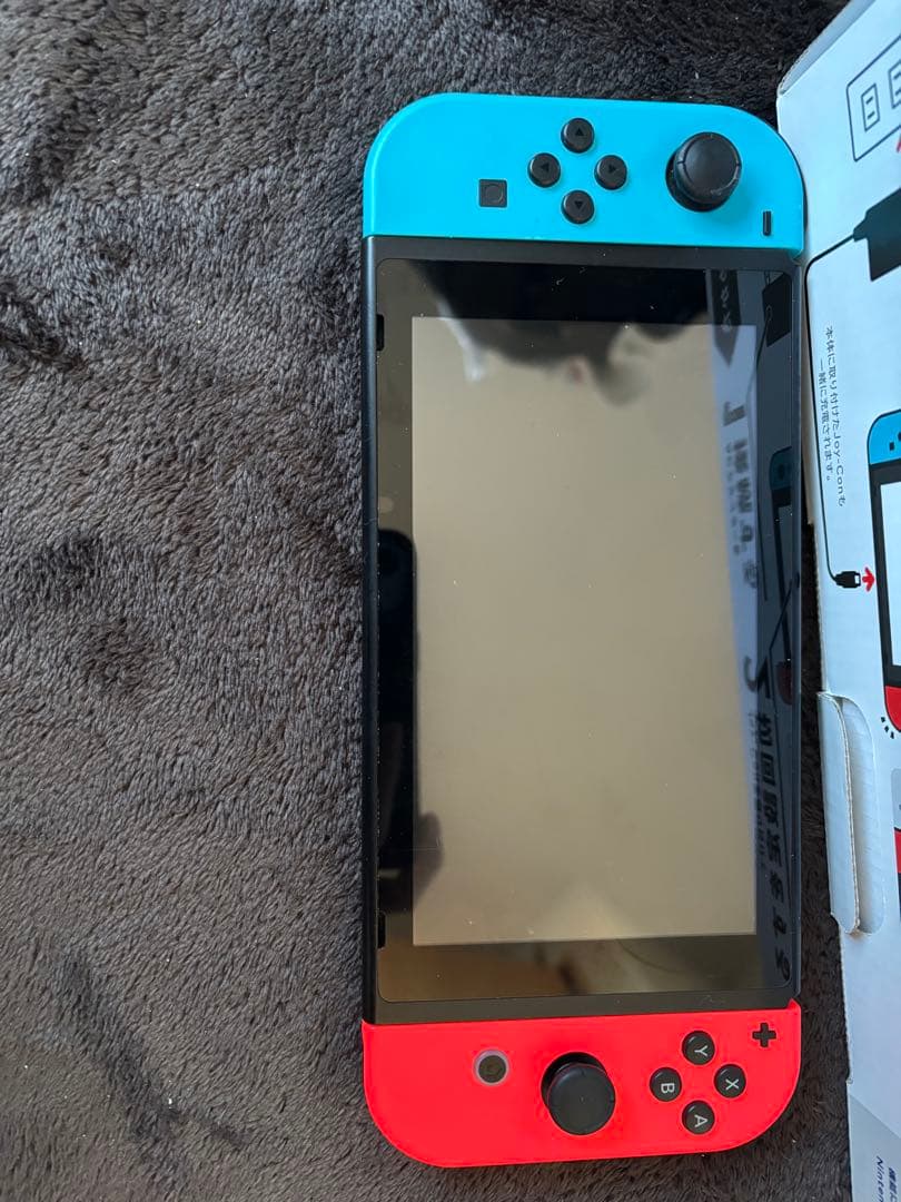 ぴ*様 Nintendo Switch ネオンブルー/ネオンレッド 本体