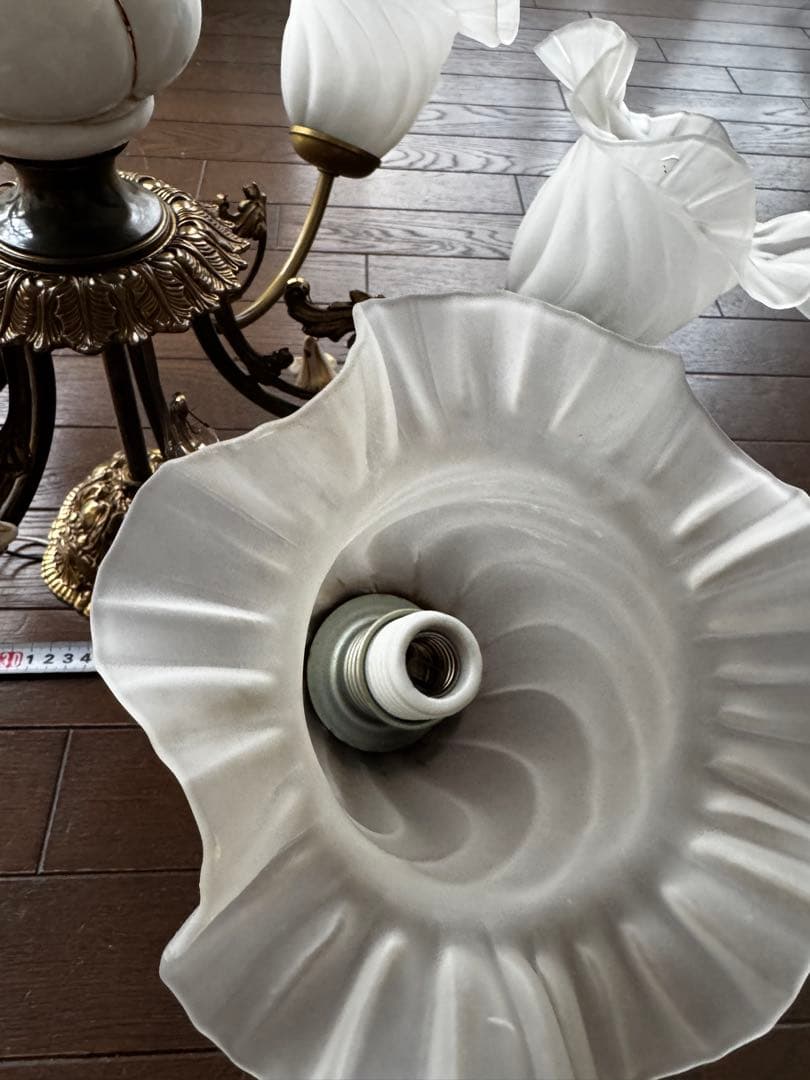 レトロ 照明 ヤマギワ フラワー型シェードのシャンデリア