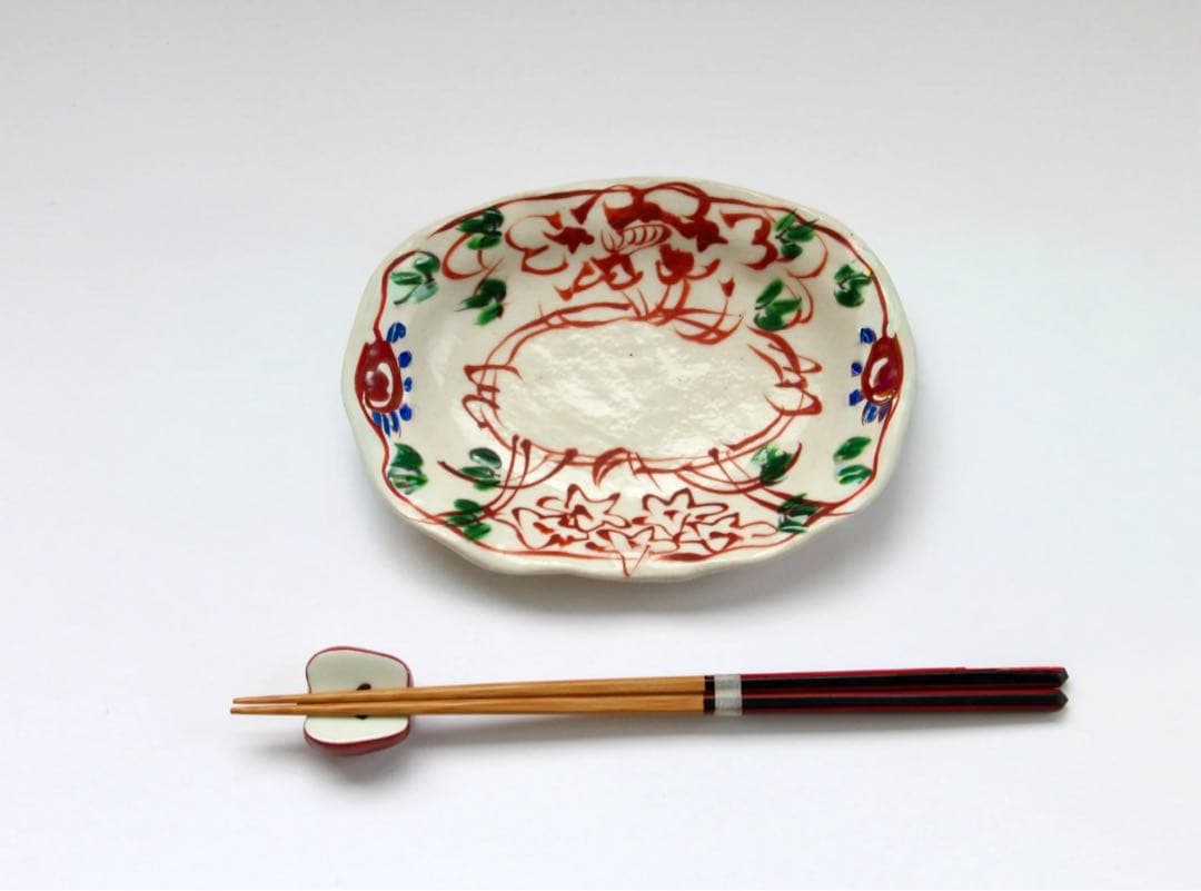 榛澤宏 色絵二花楕円小皿 豆皿 たたら 粉引 赤絵 作家もの