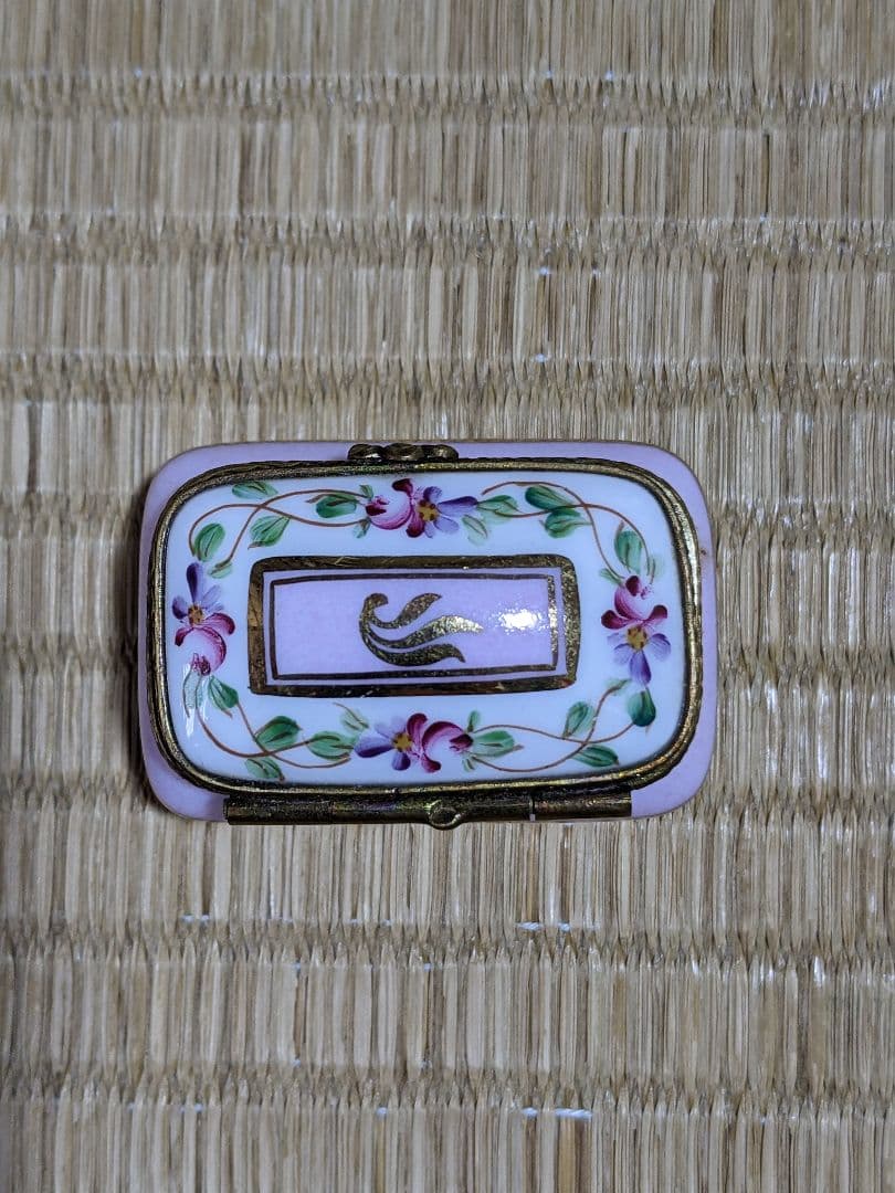 ♢リモージュ フランス製 デュバリー磁器 4足トリンケットボックス