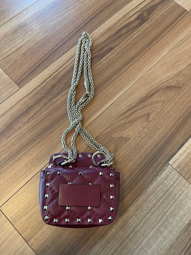valentino ミニバック　スタッズ　レッド