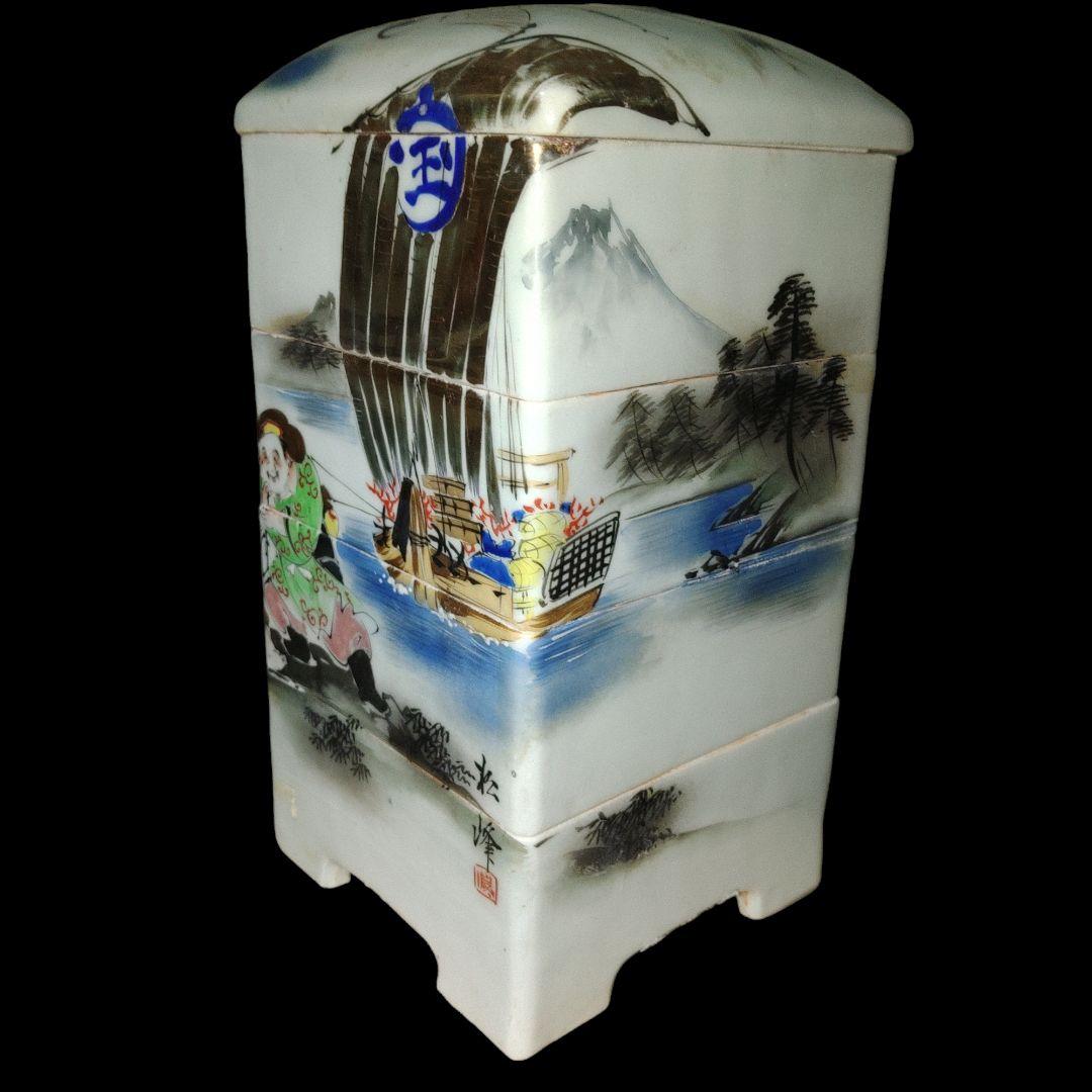 有田焼　松峰　金彩色絵重箱　4段積